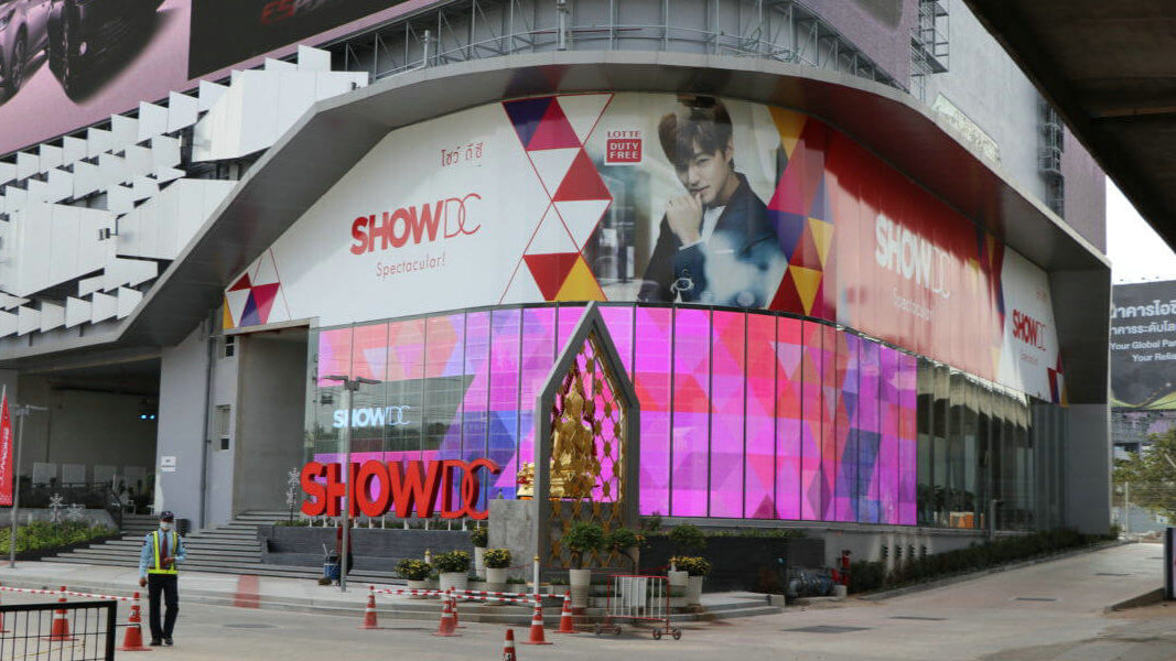 Ecran LED transparent de interior